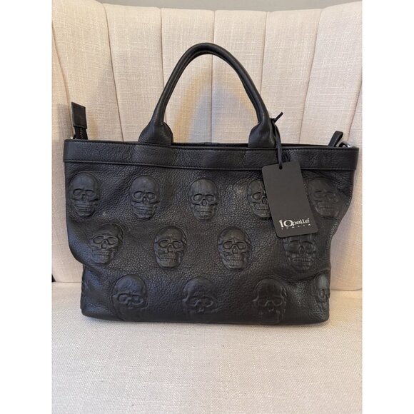 NWT IO PELLE ITALIA Large SKULL Embossed Leather Shoulder Bag Tote $695 Black - Picture 1 of 15